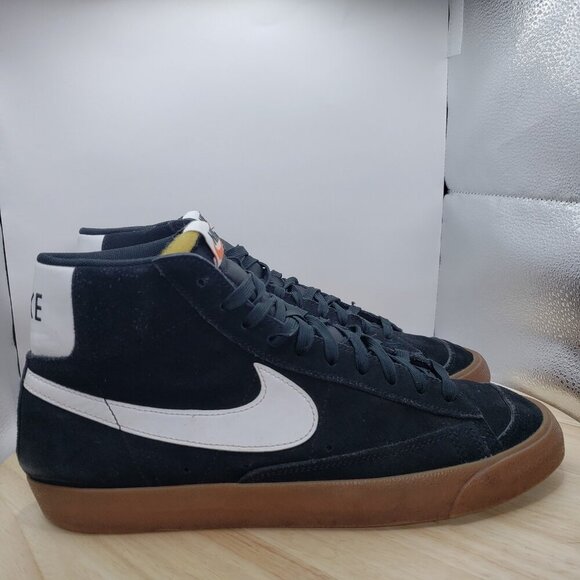 Size 10M- Nike Blazer Mid '77 Suede Black Sz 10.. CI1172-003 Pre-Owned - Picture 1 of 7